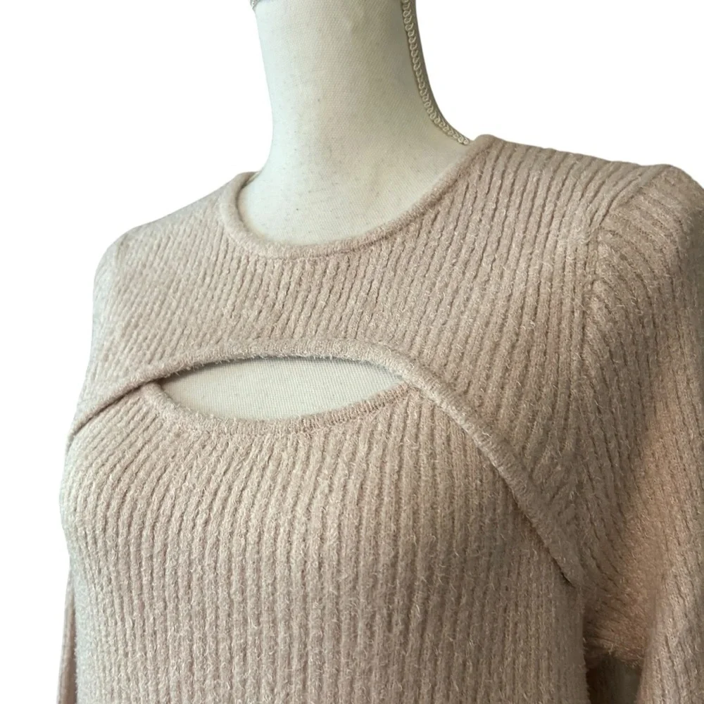 NWT Rachel Zoe Crewneck Cutout Soft Cozy‎ Sweater Women’s SZ L in Nude Pink
